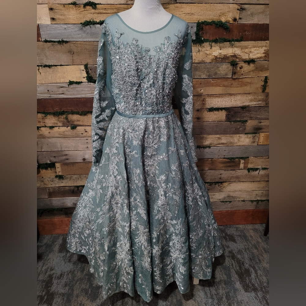 Mac duggal Beaded Gown
